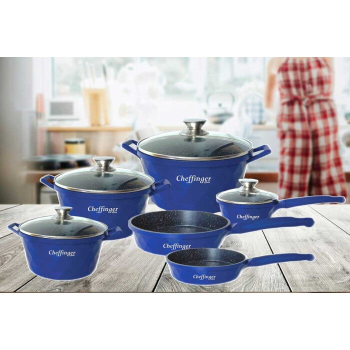 Set pentole antiaderente blu effetto marmo per cucina moderna
